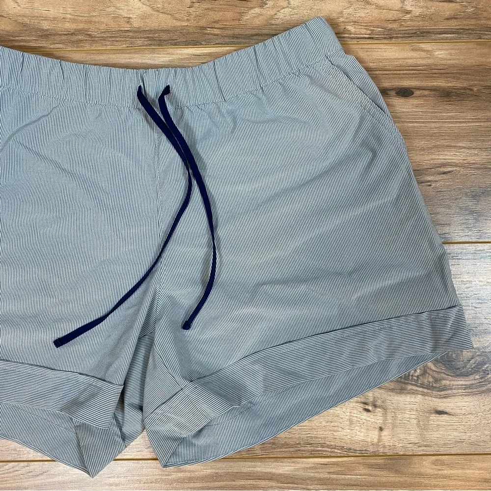 Athleta Micro Striped‎ Drawstring Beach Shorts Women's M